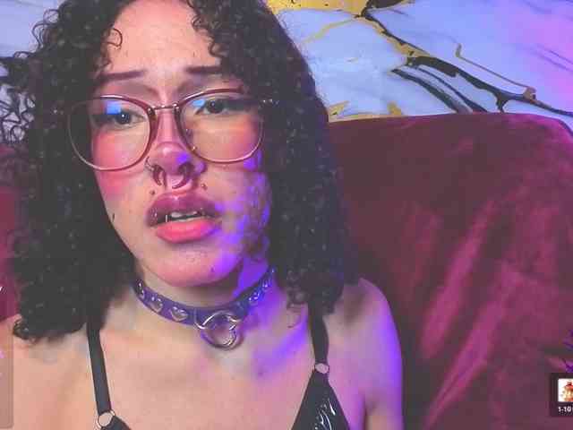 dark-nina-