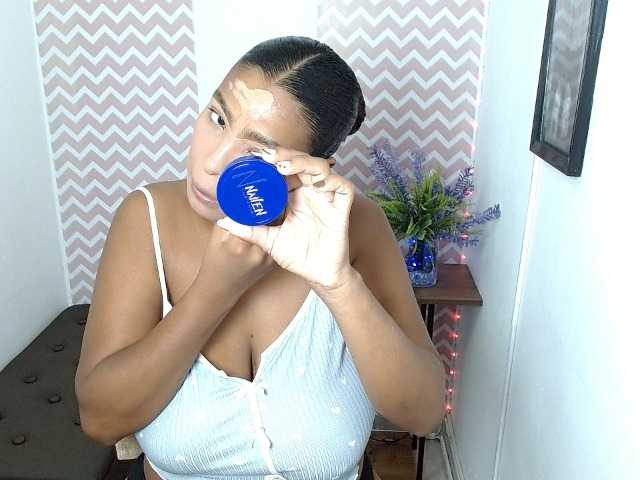 ShantalCarson live cam on BongaCams