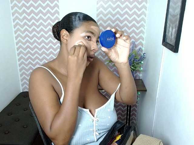 ShantalCarson live cam on BongaCams