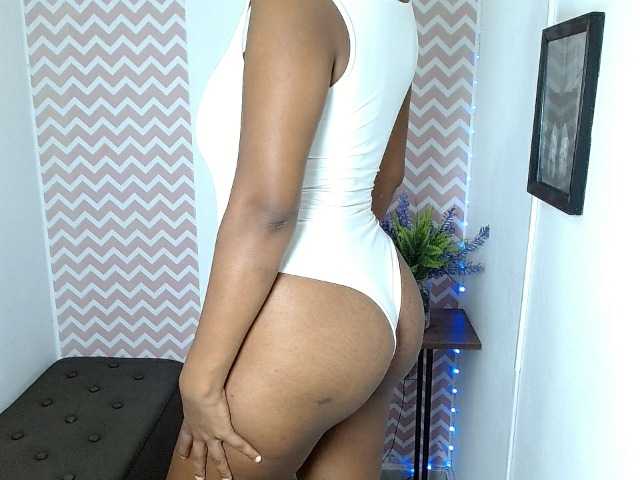 ShantalCarson live cam on BongaCams