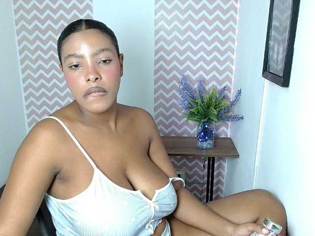 ShantalCarson live cam on BongaCams
