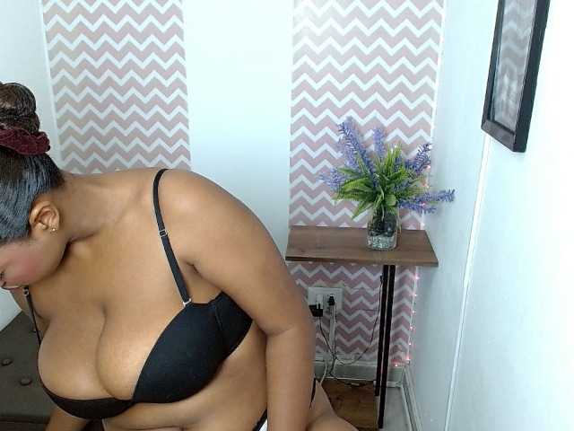 ShantalCarson live cam on BongaCams