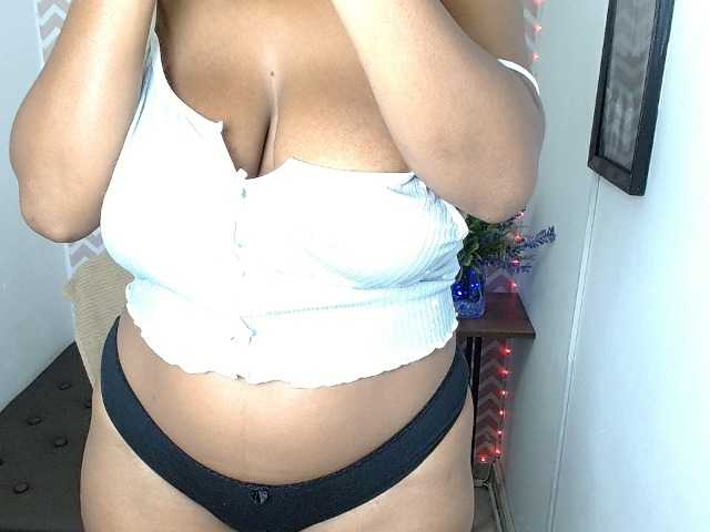 ShantalCarson live webcam show