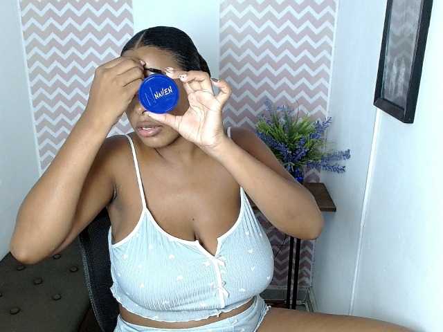 ShantalCarson live cam on BongaCams
