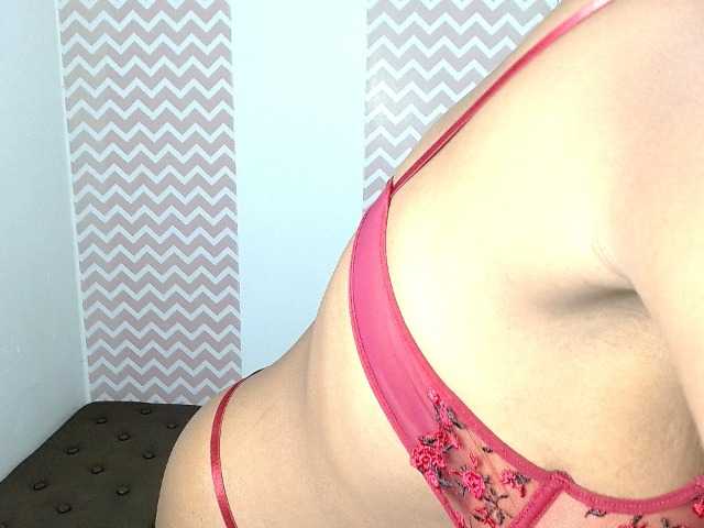 ShantalCarson live cam on BongaCams