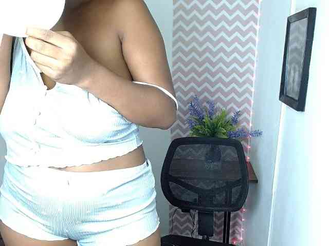 ShantalCarson webcam