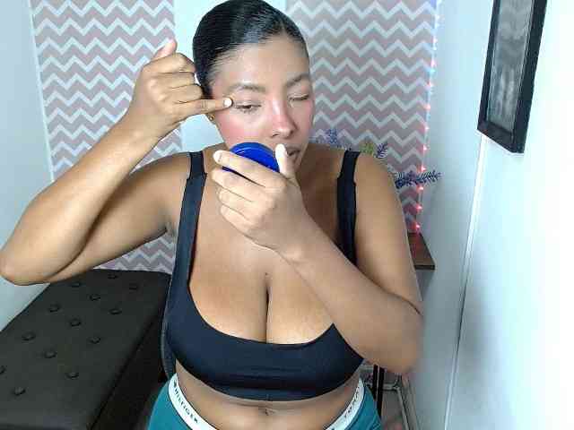 ShantalCarson webcam