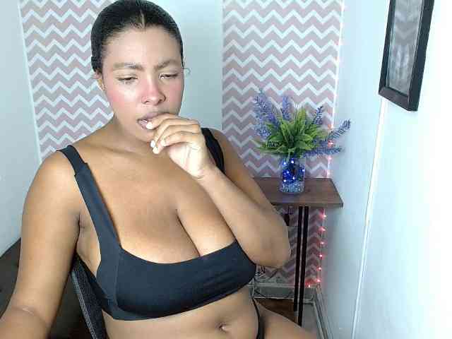 ShantalCarson webcam