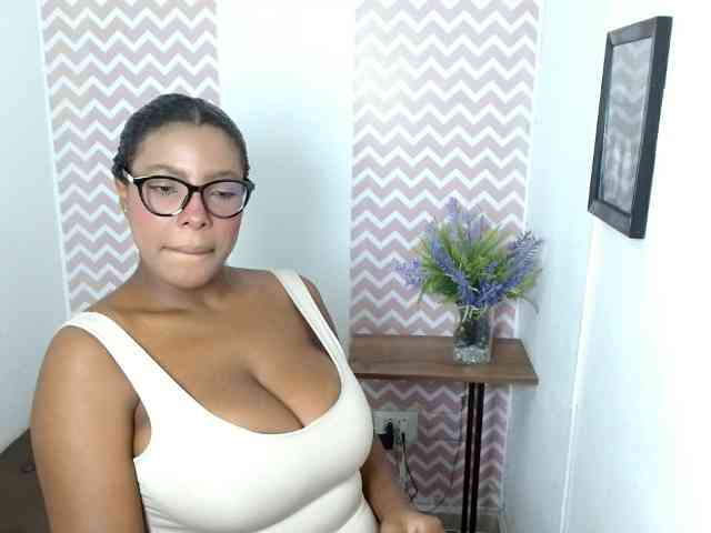 ShantalCarson webcam