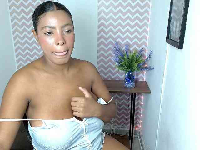 ShantalCarson webcam
