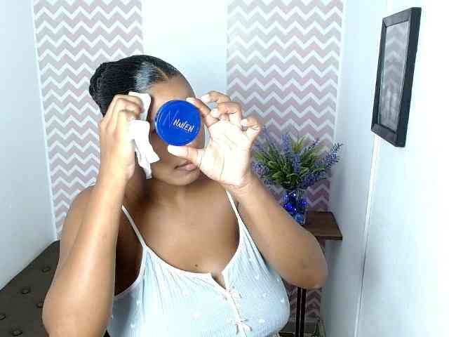 ShantalCarson webcam