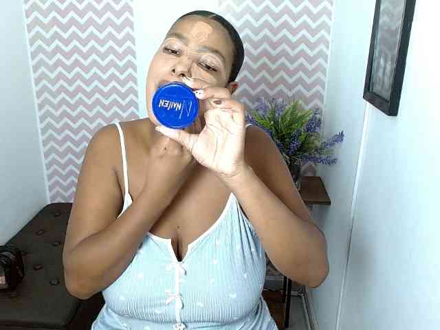 ShantalCarson webcam