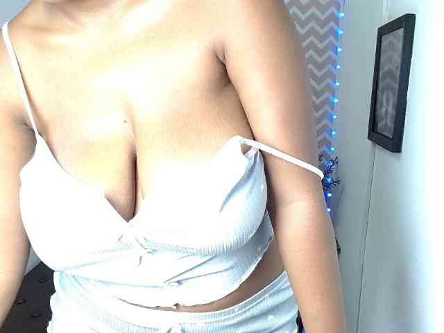 ShantalCarson webcam