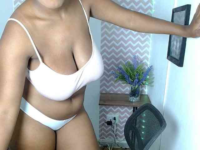 ShantalCarson webcam
