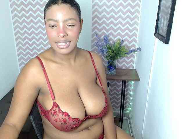 ShantalCarson webcam