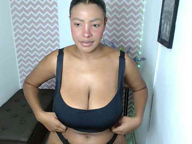 ShantalCarson webcam
