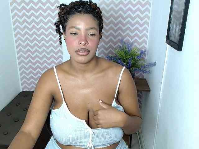ShantalCarson webcam