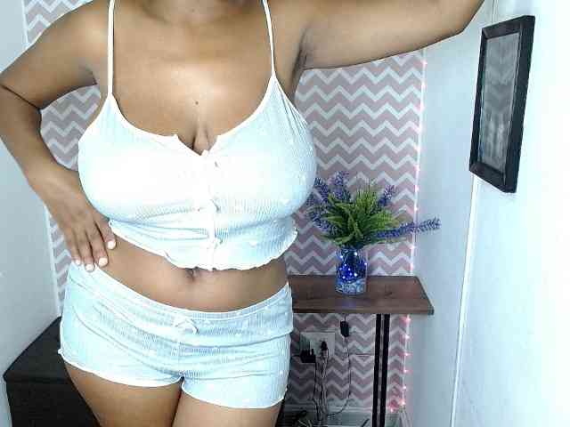 ShantalCarson webcam