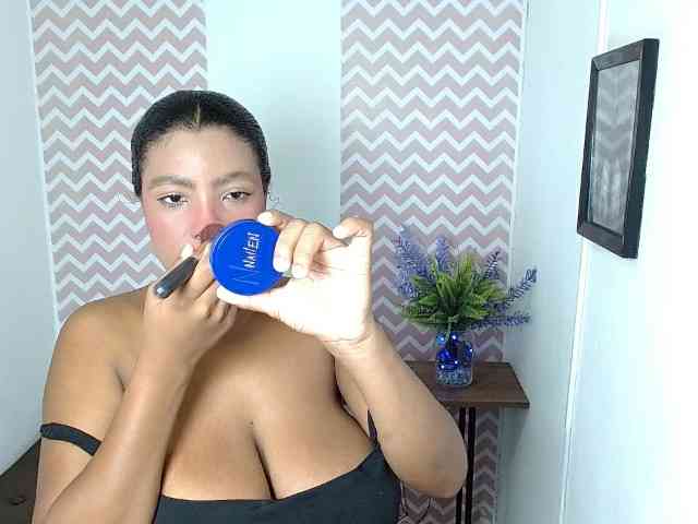 ShantalCarson webcam