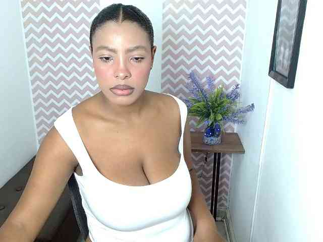 ShantalCarson webcam