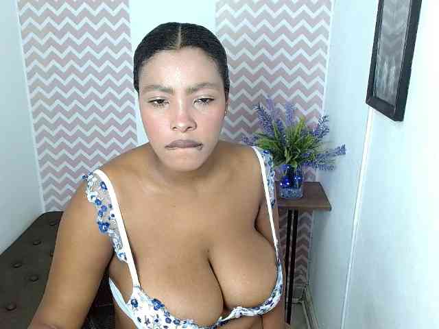 ShantalCarson webcam