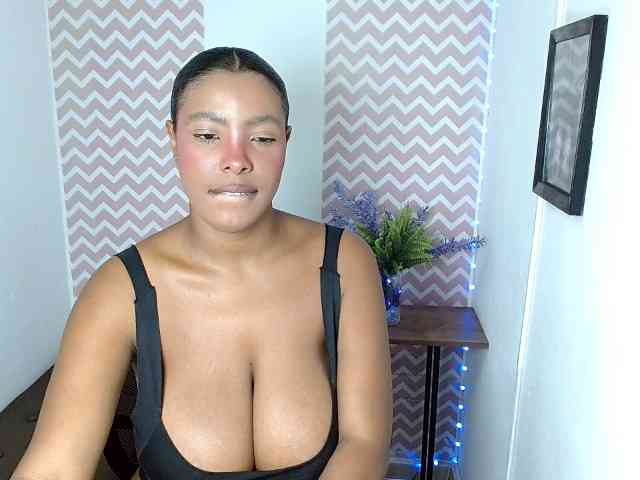 ShantalCarson webcam