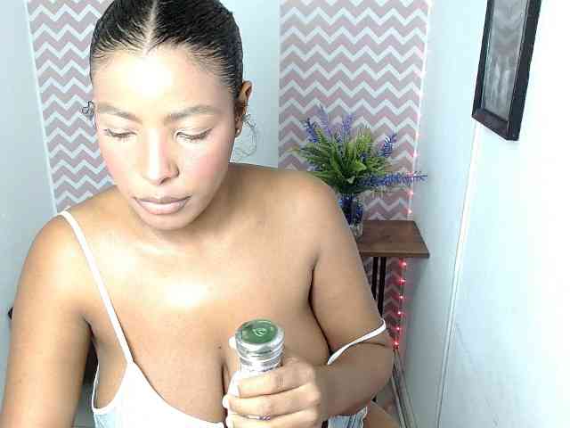 ShantalCarson webcam