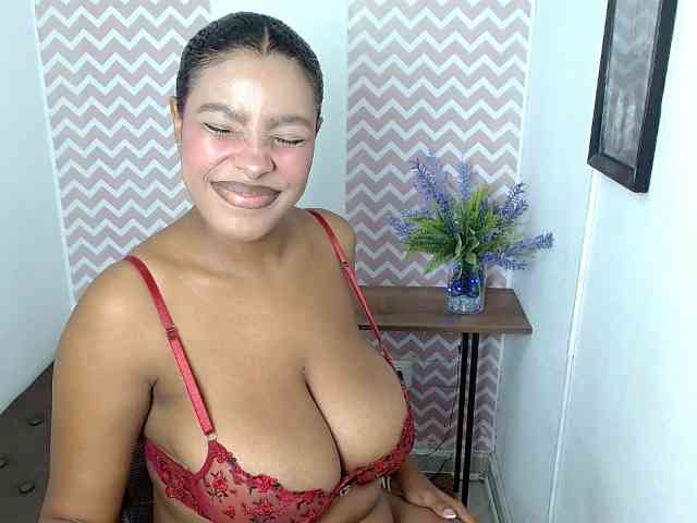 ShantalCarson webcam