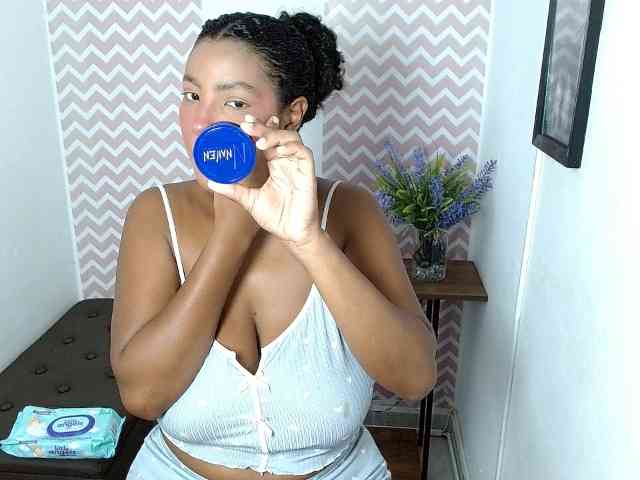 ShantalCarson webcam