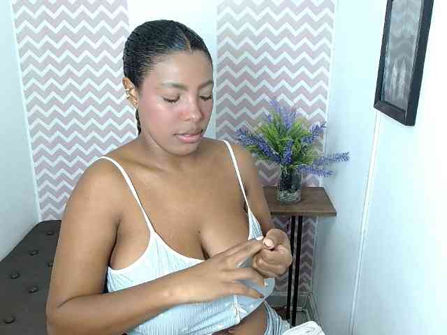 ShantalCarson webcam