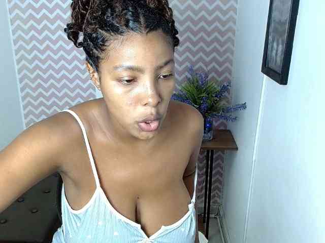 ShantalCarson webcam