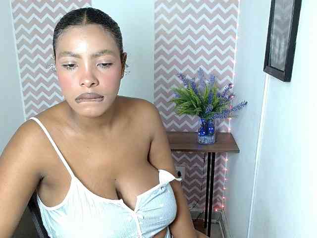 ShantalCarson webcam