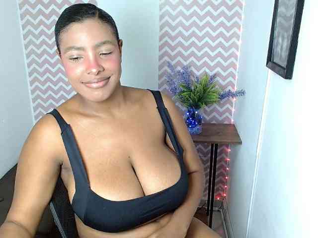 ShantalCarson webcam