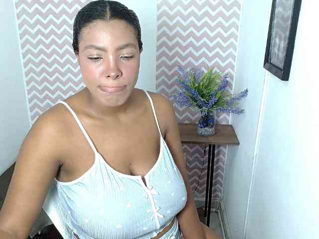 ShantalCarson webcam