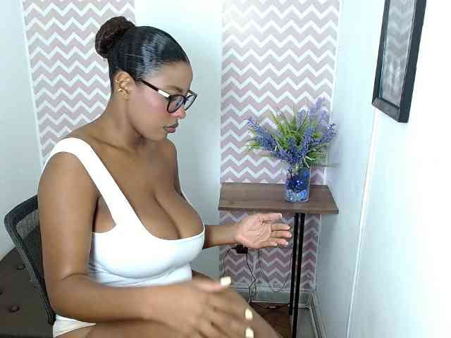 ShantalCarson webcam