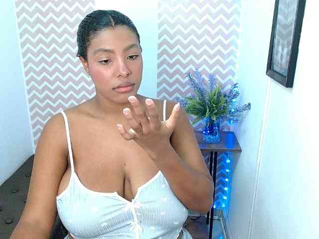 ShantalCarson webcam