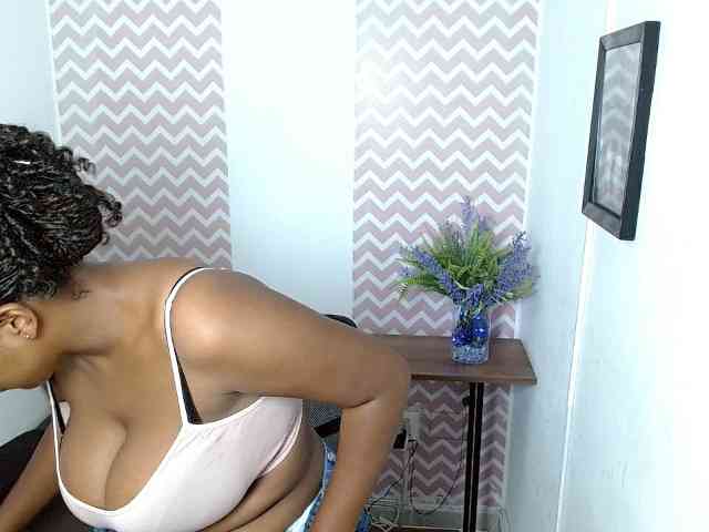 ShantalCarson webcam
