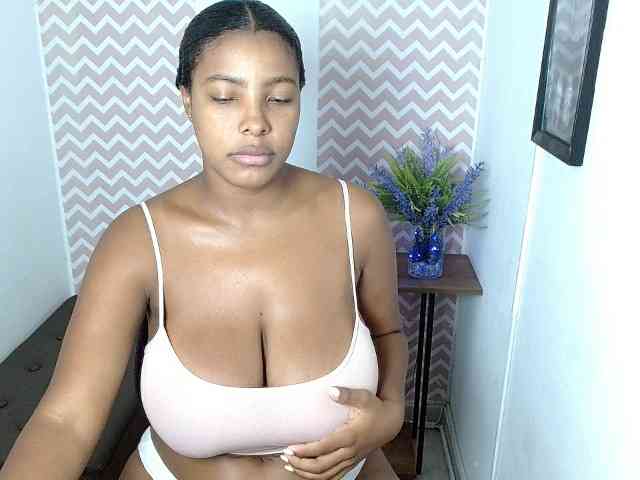 ShantalCarson webcam