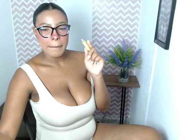 ShantalCarson webcam
