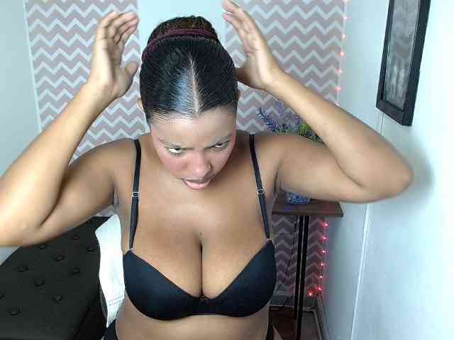 ShantalCarson webcam
