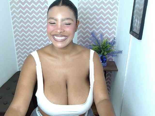 ShantalCarson webcam