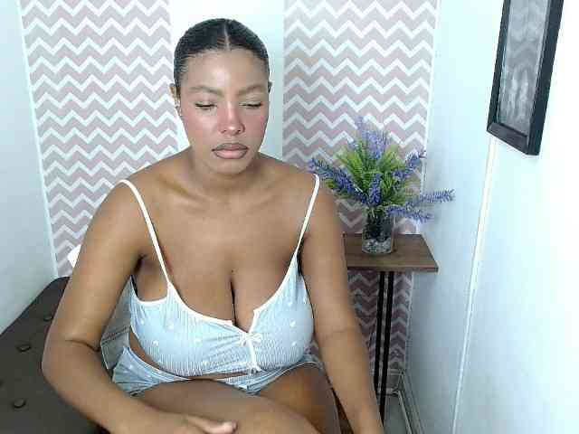 ShantalCarson webcam