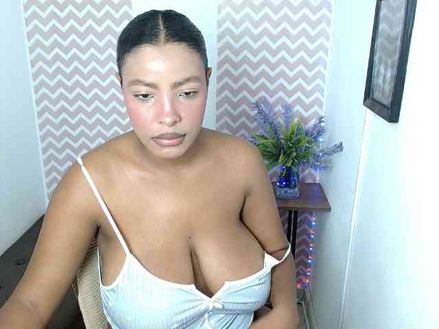 ShantalCarson webcam