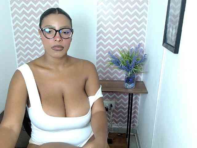 ShantalCarson webcam