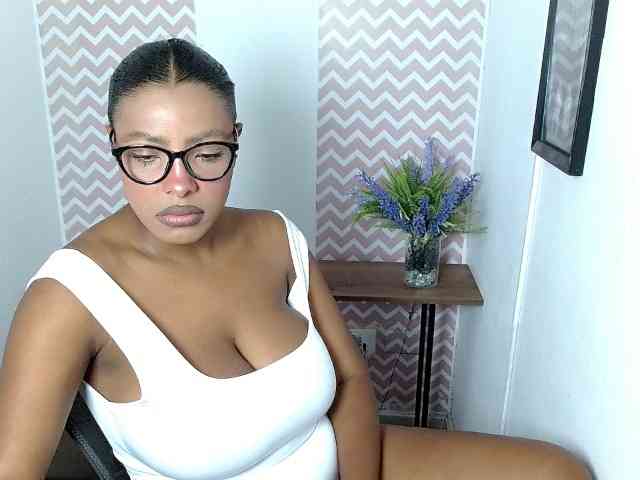 ShantalCarson webcam