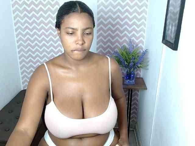 ShantalCarson webcam