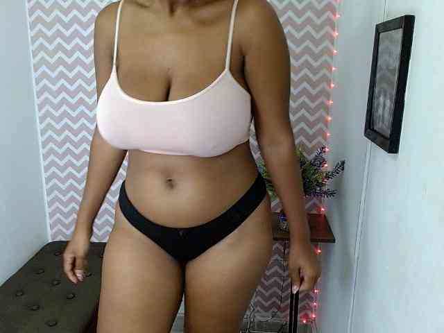 ShantalCarson webcam
