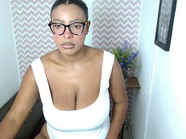 ShantalCarson webcam