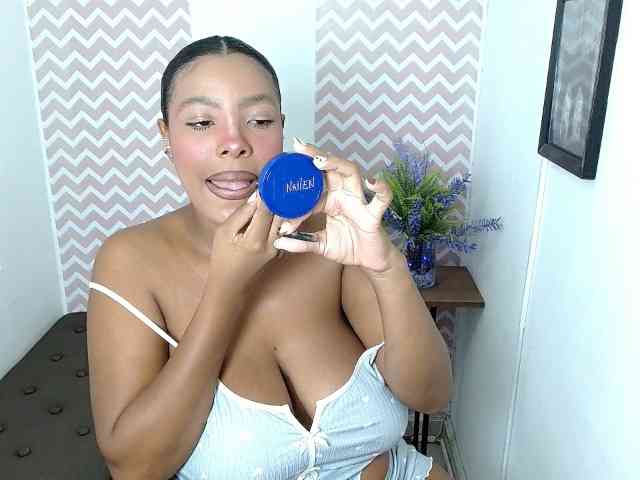 ShantalCarson webcam