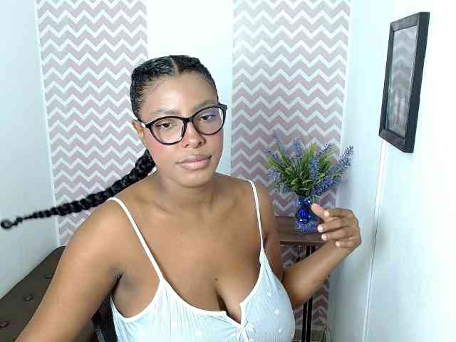 ShantalCarson webcam